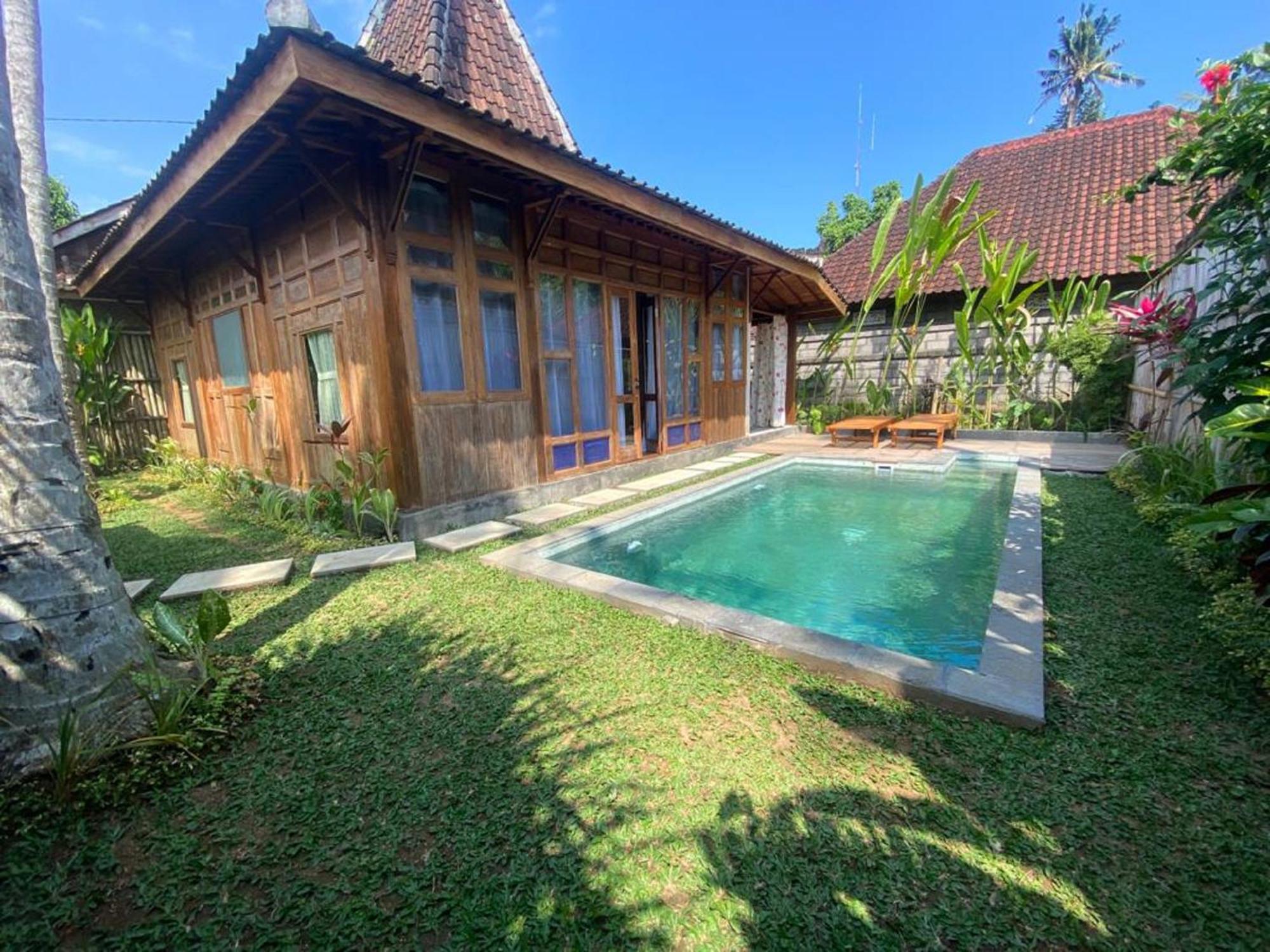 Sarini Villas Blahbatu Exterior photo